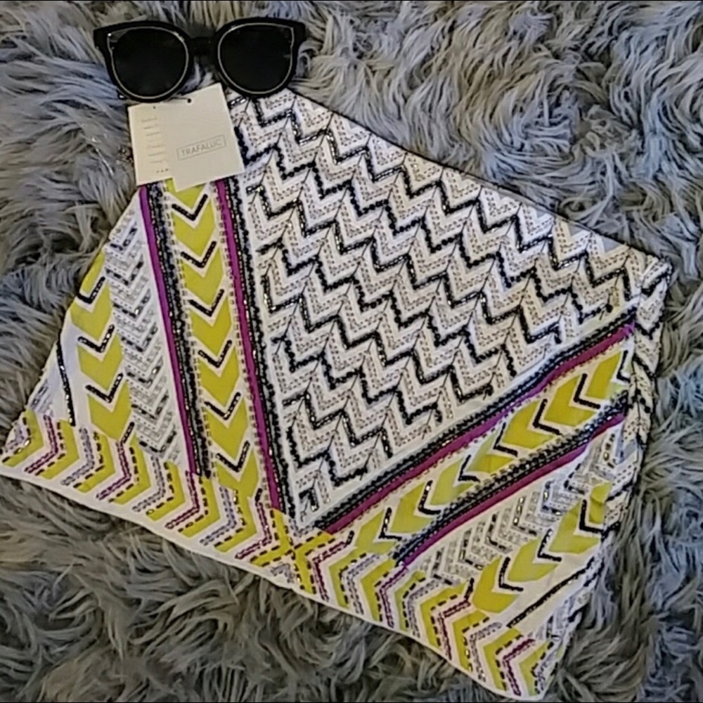 Zara Trafaluc mini skirt. NEW. Handmade!!!